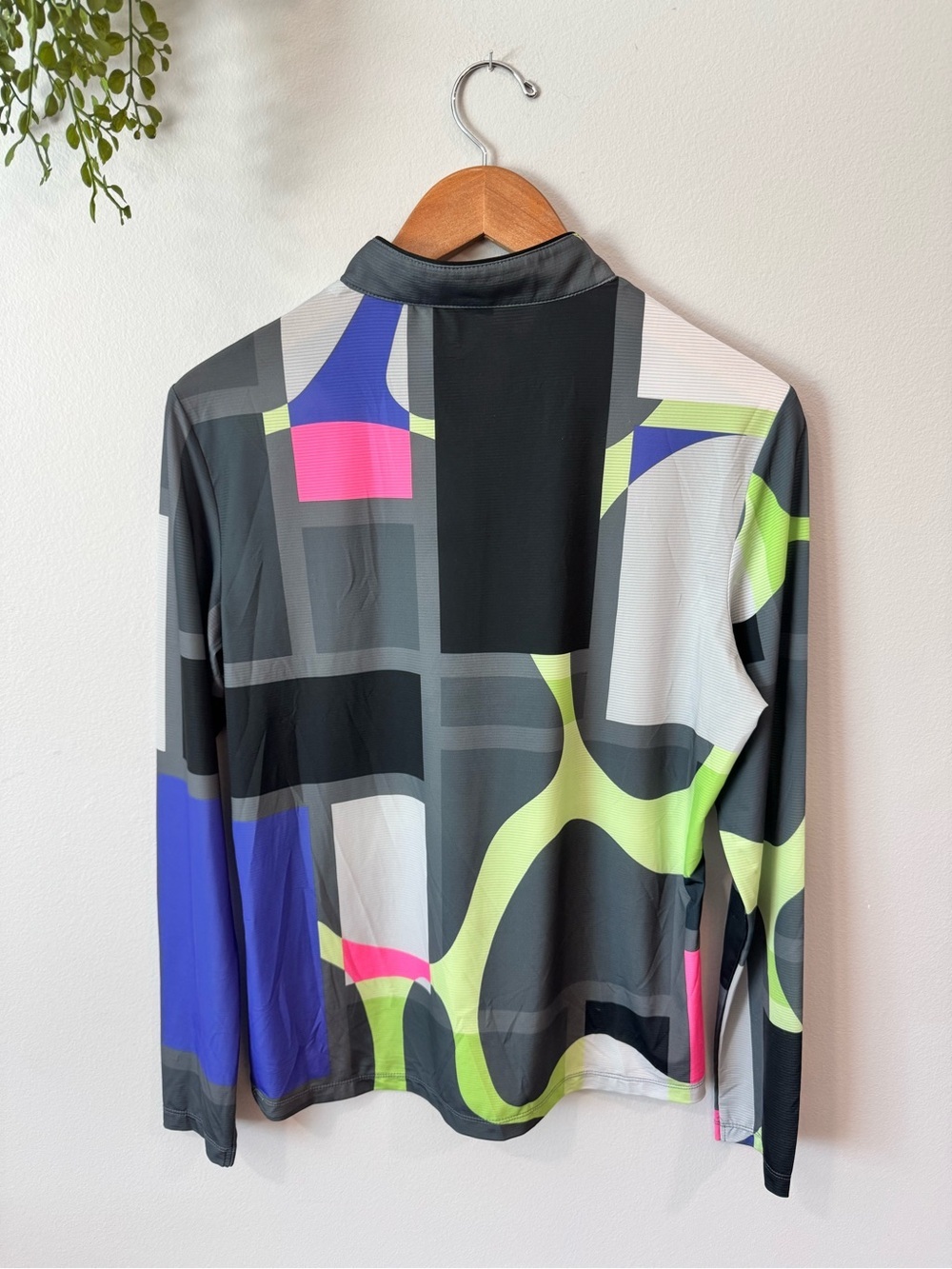 jamie sadock sunsense 1/4 Zip in Gray with Lime & Pink Size M - Picture 5 of 10
